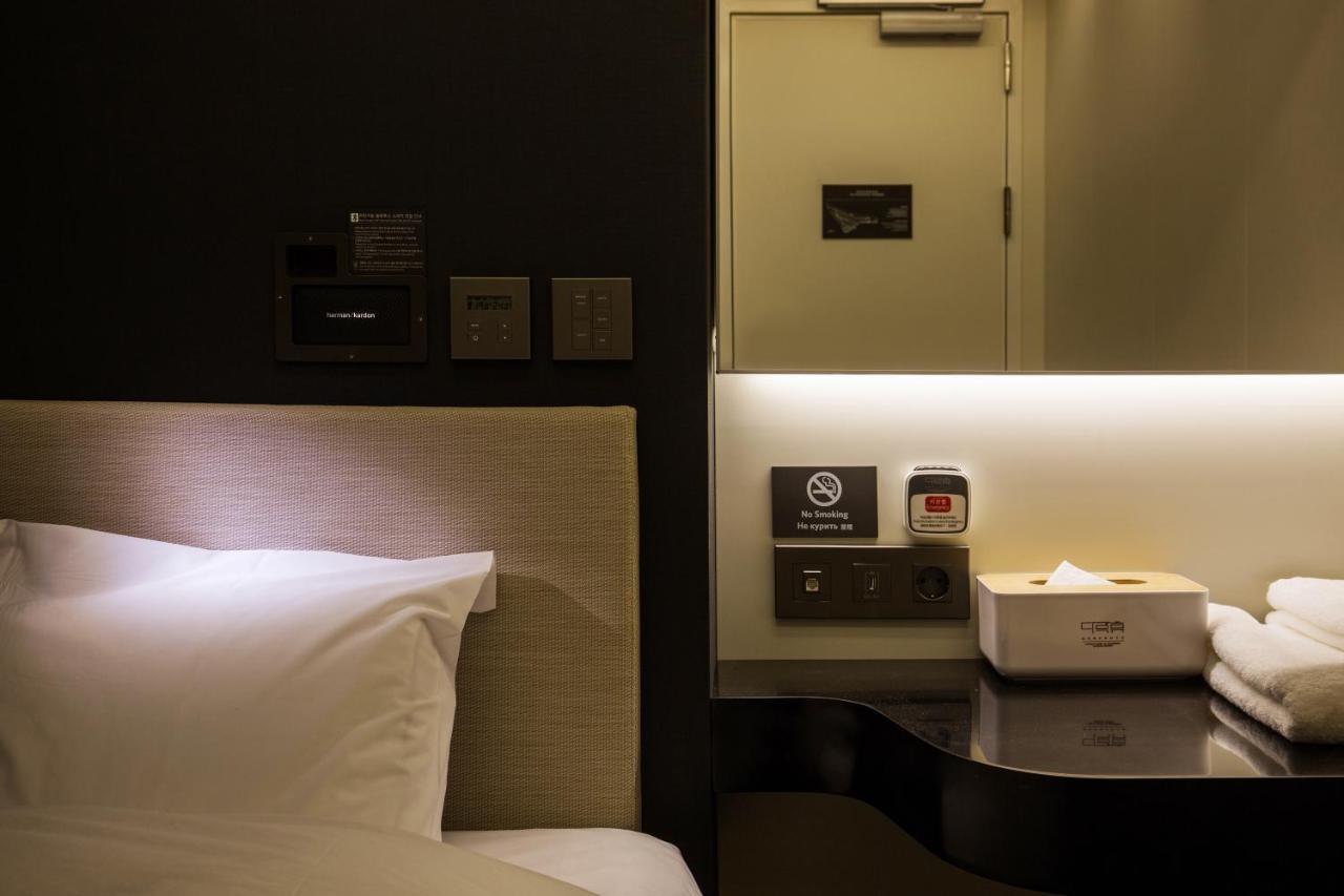 Darakhyu Incheon Airport Terminal No.1 Capsule Hotel エクステリア 写真